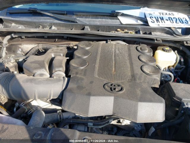 JTEMU5JR9M5866655 Toyota 4RUNNER SR5