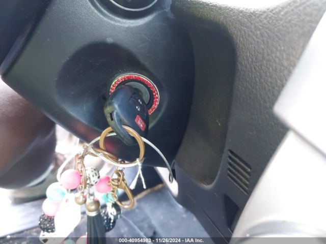 JTEMU5JR9M5866655 Toyota 4RUNNER SR5