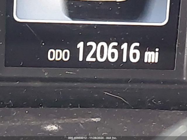 5TDYZ3DCXJS937855 Toyota Sienna Xle 8 Passenger