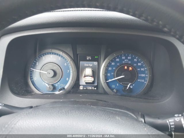 5TDYZ3DCXJS937855 Toyota Sienna Xle 8 Passenger