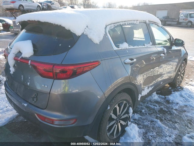 KIA Sportage Ex 2018 KNDPNCAC6J7432806 Image 4