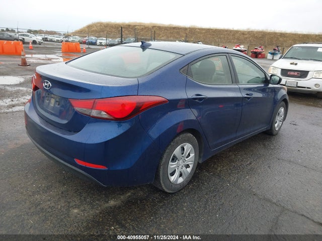 Hyundai ELANTRA SE 2016 5NPDH4AE4GH714139 Image 4