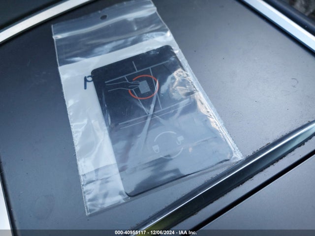 2022 TESLA MODEL 3 5YJ3E1EB9NF121889 Photo 10