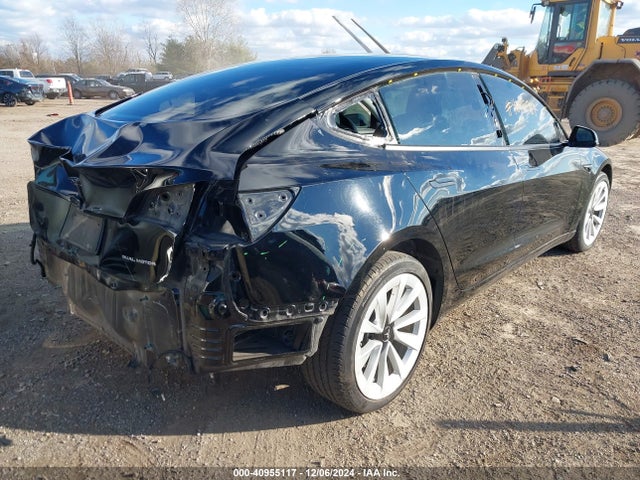 2022 TESLA MODEL 3 5YJ3E1EB9NF121889 Photo 3