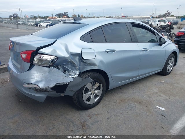 Chevrolet Cruze Ls Auto 2018 1G1BC5SM6J7174430 Image 4