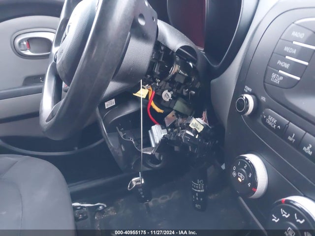 KIA Soul 2014 KNDJN2A26E7097706 Image 12