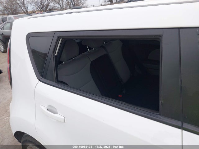 KIA Soul 2014 KNDJN2A26E7097706 Image 6