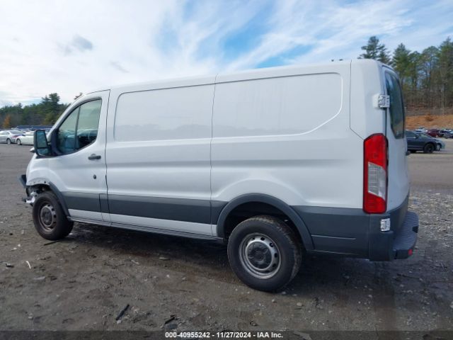 1FTYR1YM6FKA61310 Ford Transit-250