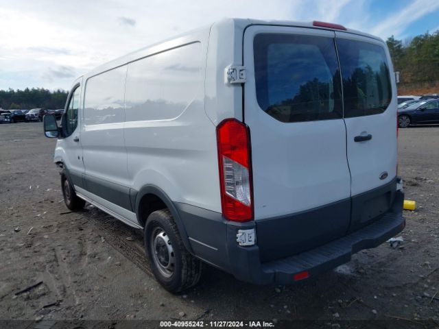 1FTYR1YM6FKA61310 Ford Transit-250
