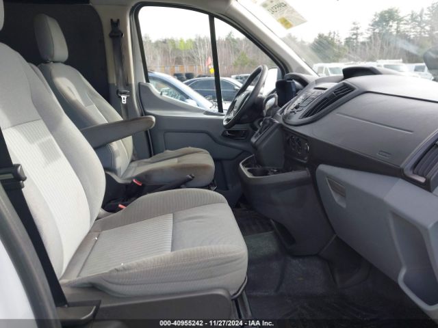1FTYR1YM6FKA61310 Ford Transit-250