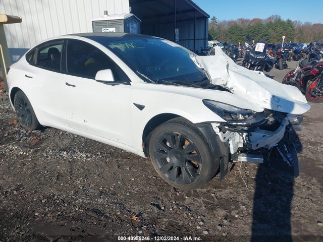 2022 TESLA MODEL 3 5YJ3E1EB6NF333309 Photo 0