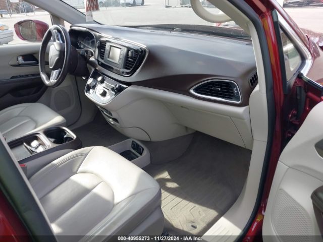 2C4RC1BG6HR764807 Chrysler Pacifica Touring-l