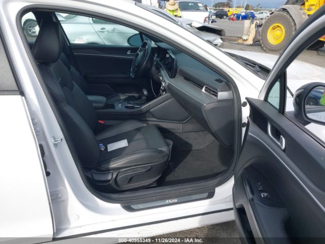 5XXG64J21NG082718 KIA K5 Gt-line