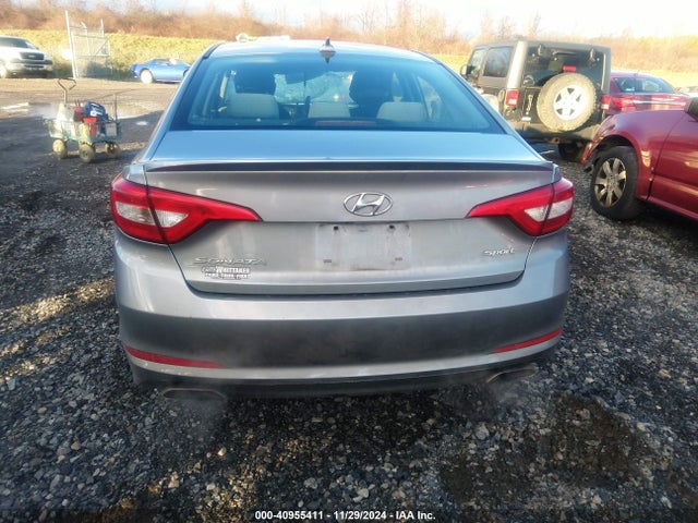 Hyundai Sonata Sport 2015 5NPE34AF2FH034895 Image 17