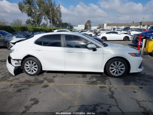 4T1B11HK1JU084448 Toyota CAMRY LE