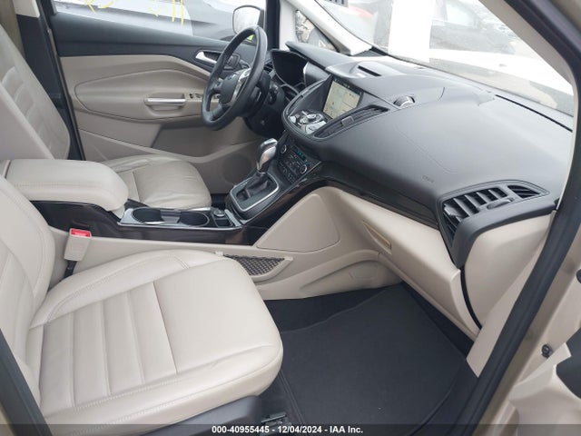 Ford C-max Hybrid Titanium 2018 1FADP5DU0JL100712 Image 5