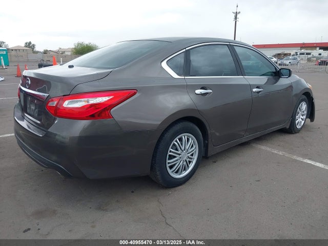 Nissan Altima 2016 1N4AL3AP1GN313778 Image 4