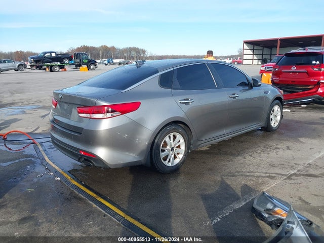 5XXGT4L35JG229633 KIA Optima Lx