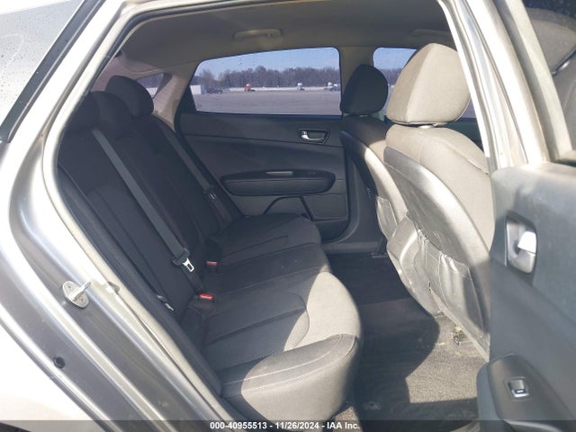 5XXGT4L35JG229633 KIA Optima Lx