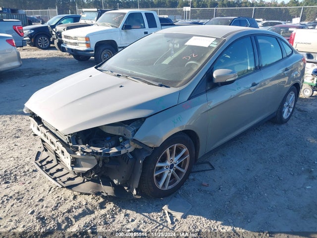 Ford FOCUS SE 2015 1FADP3F2XFL238118 Image 2