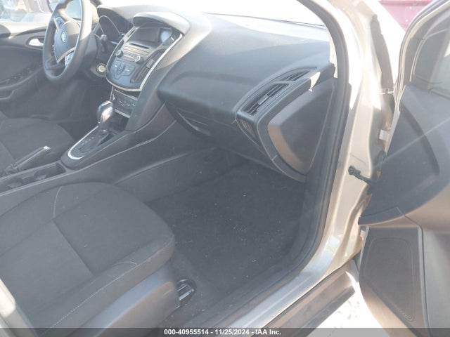Ford FOCUS SE 2015 1FADP3F2XFL238118 Image 5