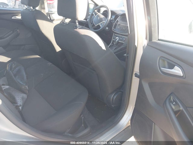 Ford FOCUS SE 2015 1FADP3F2XFL238118 Image 8
