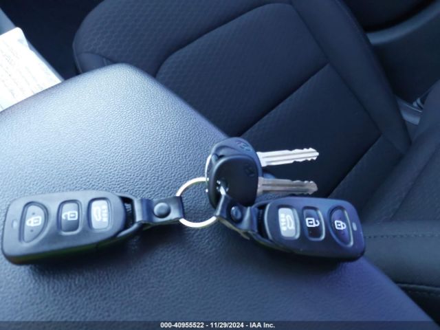 5NPD74LF0LH560936 Hyundai ELANTRA SE