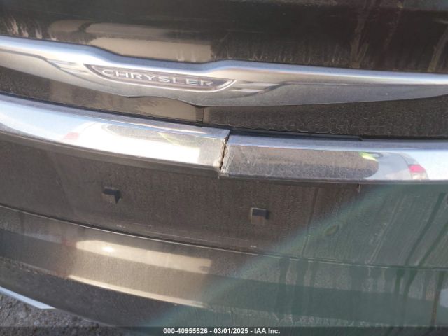 1C3BCBFG3EN138033 Chrysler 200 Limited