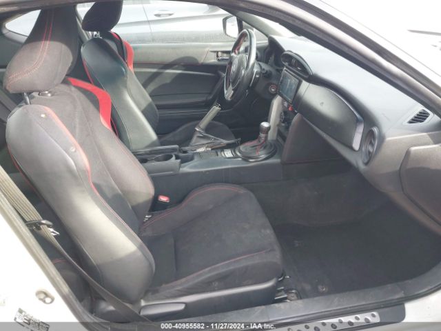 JF1ZNAA13F8712248 Scion FR-S