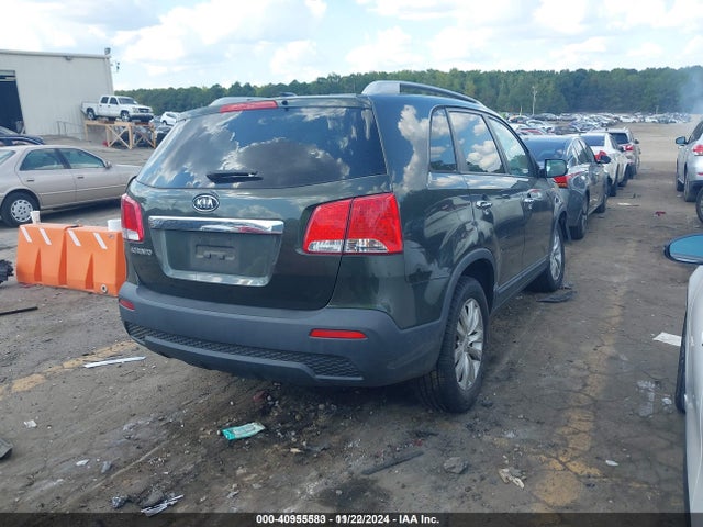 40955583 :رقم المزاد ، 5XYKT4A22BG115915 vin ، 2011 Kia Sorento Lx V6 مزاد بيع