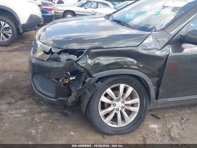 40955583 :رقم المزاد ، 5XYKT4A22BG115915 vin ، 2011 Kia Sorento Lx V6 مزاد بيع