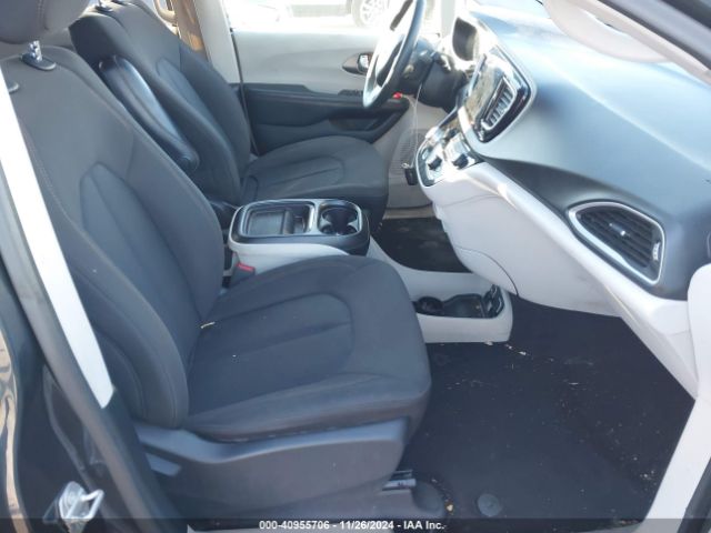 2C4RC1FG5LR125482 Chrysler Pacifica Touring