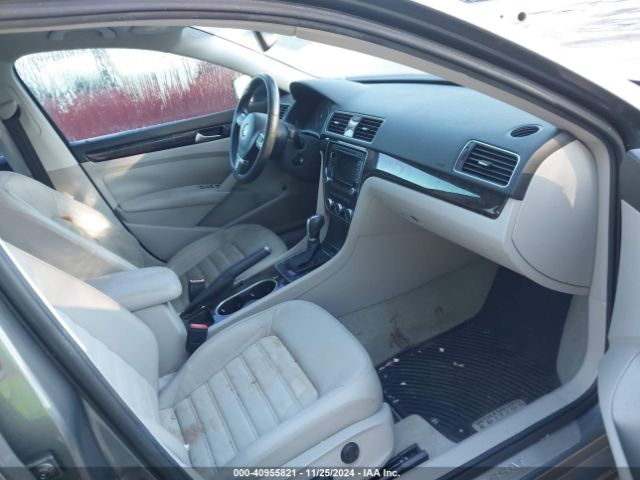 1VWCS7A32EC026868 Volkswagen Passat 1.8t Sel Premium