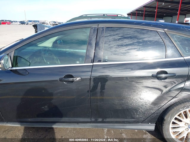 1FADP3N2XEL342110 Ford Focus Titanium