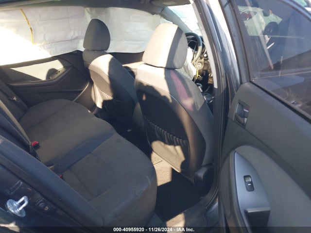 KIA Optima Lx 2015 KNAGM4A76F5613027 Image 8