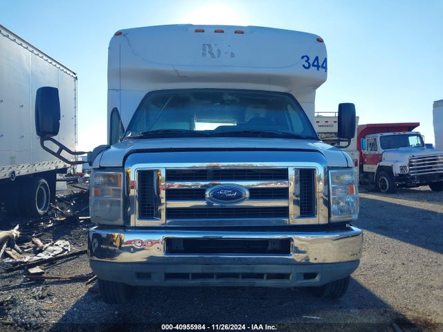2014 Ford Bus E-350 Cutaway მანქანა იყიდება აუქციონზე, vin: 1FDEE3FL4EDA29135, აუქციონის ნომერი: 40955984