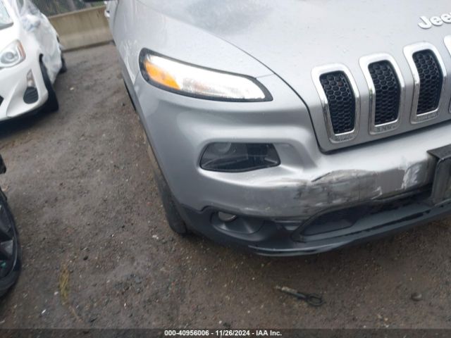 1C4PJMCS7HW637640 Jeep Cherokee Latitude 4x4