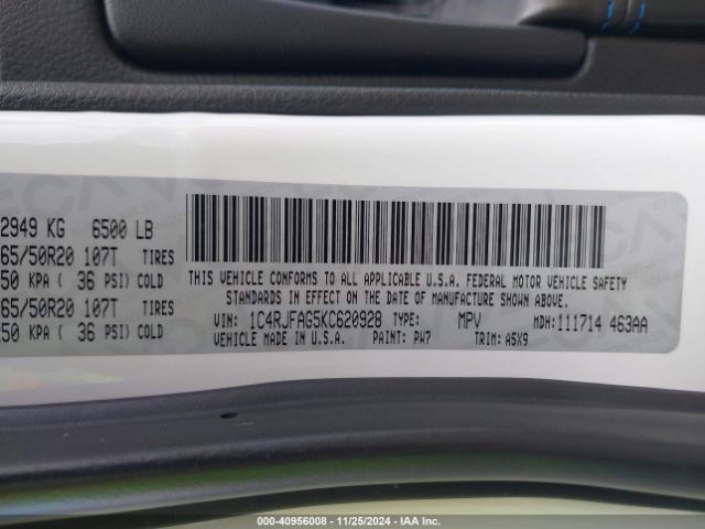1C4RJFAG5KC620928 Jeep Grand Cherokee Upland 4x4
