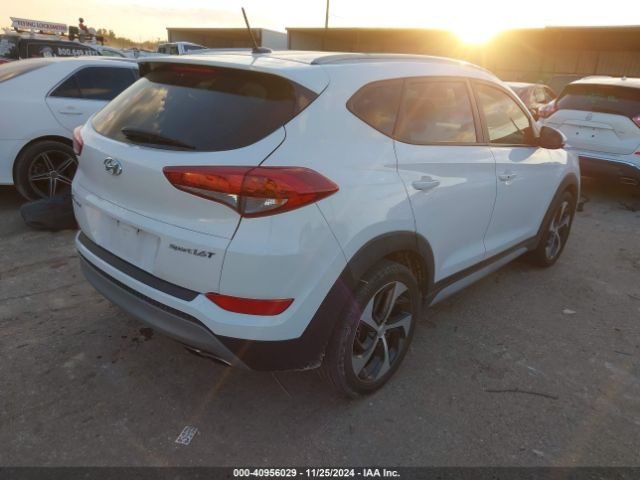 KM8J33A24HU549004 Hyundai Tucson Sport