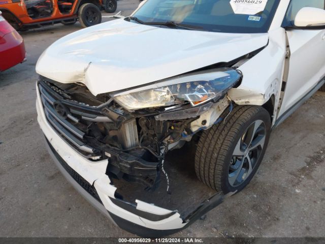 KM8J33A24HU549004 Hyundai Tucson Sport