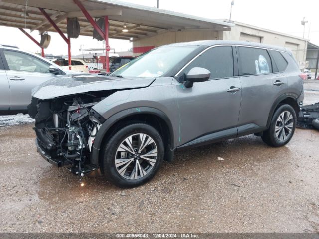 JN8BT3BA0PW412521 Nissan Rogue Sv Fwd