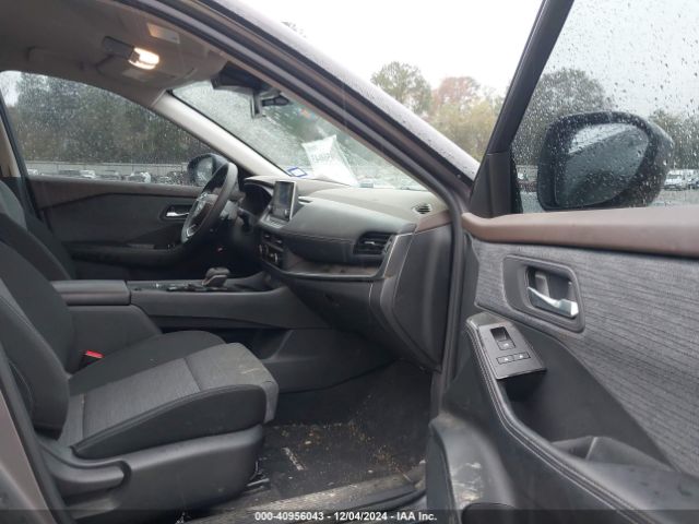 JN8BT3BA0PW412521 Nissan Rogue Sv Fwd