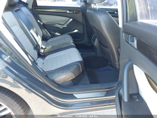 1VWBT7A37FC087241 Volkswagen Passat 1.8t Sport