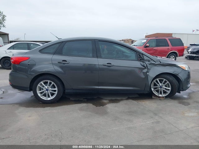 Ford FOCUS SE 2017 1FADP3F24HL254124 Image 14