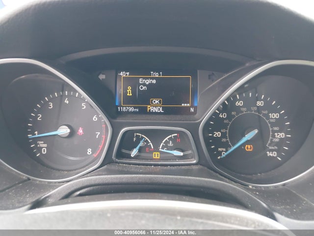Ford FOCUS SE 2017 1FADP3F24HL254124 Image 7