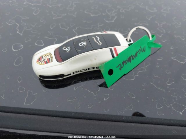 2017 PORSCHE MACAN WP1AB2A58HLB10534 Photo 10