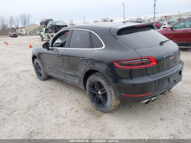 2017 PORSCHE MACAN WP1AB2A58HLB10534 Photo 2