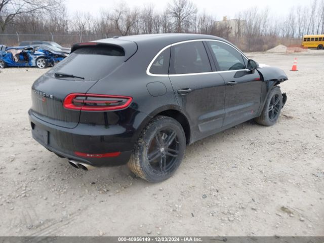 2017 PORSCHE MACAN WP1AB2A58HLB10534 Photo 3