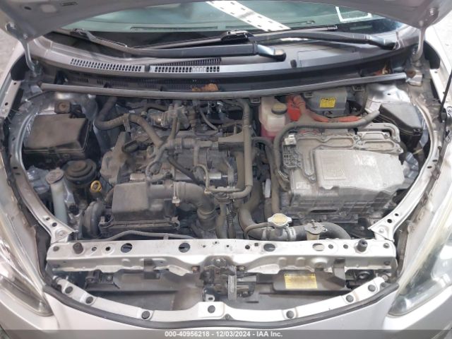JTDKDTB33F1580014 Toyota Prius C One