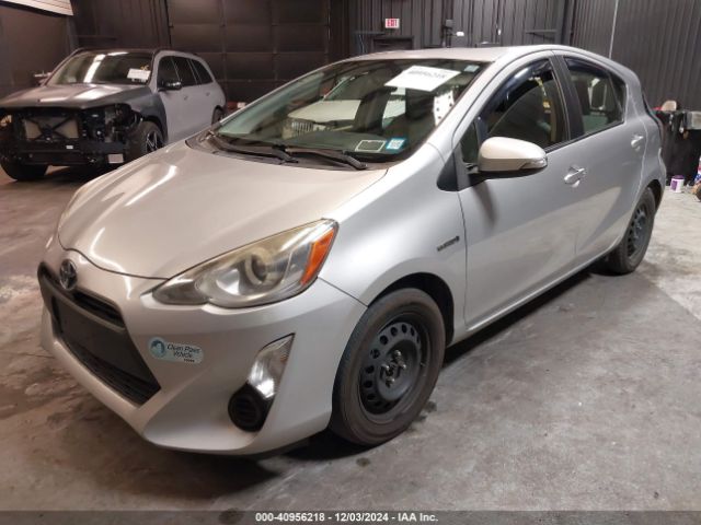 JTDKDTB33F1580014 Toyota Prius C One